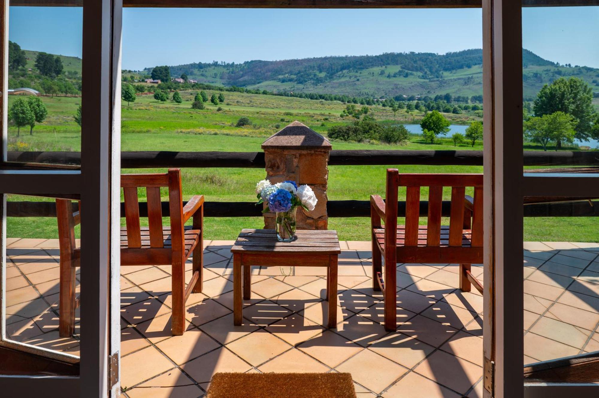 Walkersons Hotel & Spa Dullstroom Extérieur photo