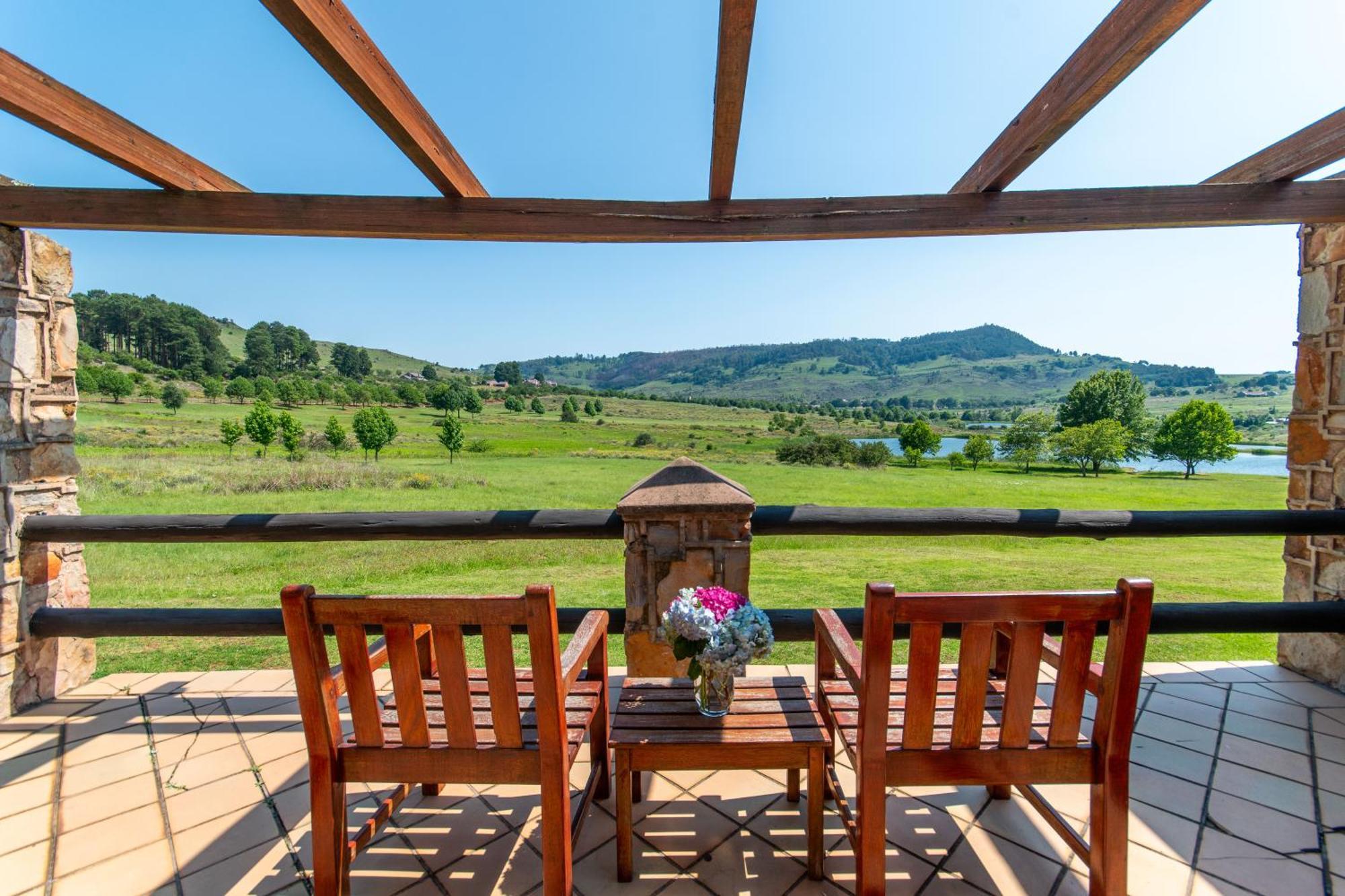 Walkersons Hotel & Spa Dullstroom Extérieur photo
