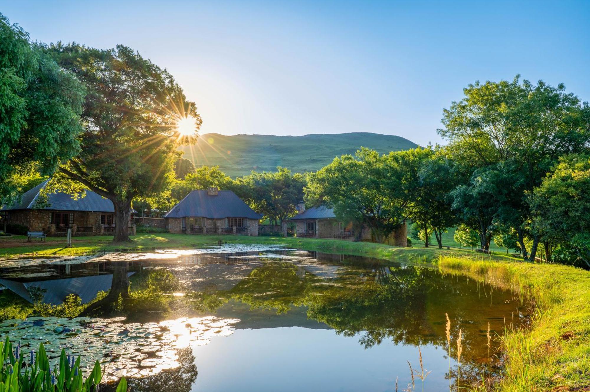 Walkersons Hotel & Spa Dullstroom Extérieur photo