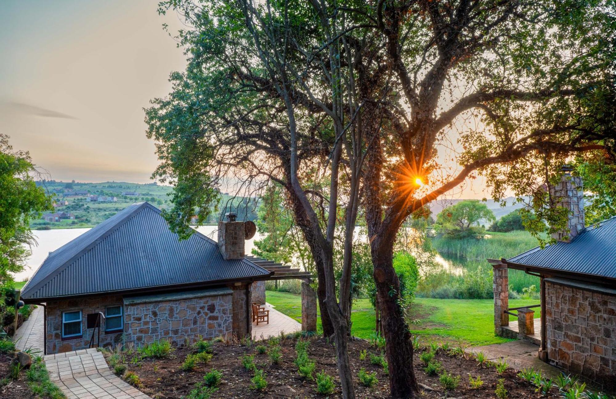 Walkersons Hotel & Spa Dullstroom Extérieur photo